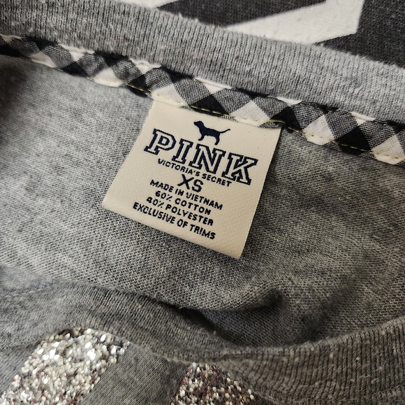 #215 VS Pink Vintage Tee 🩶 - Picture 5 of 5